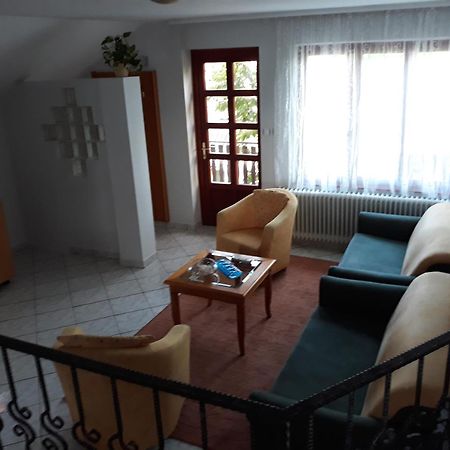 Rozsa Apartman Lenti Εξωτερικό φωτογραφία