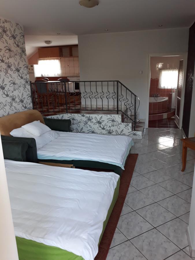 Rozsa Apartman Lenti Εξωτερικό φωτογραφία